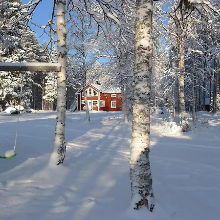 Uitonpuisto 别墅